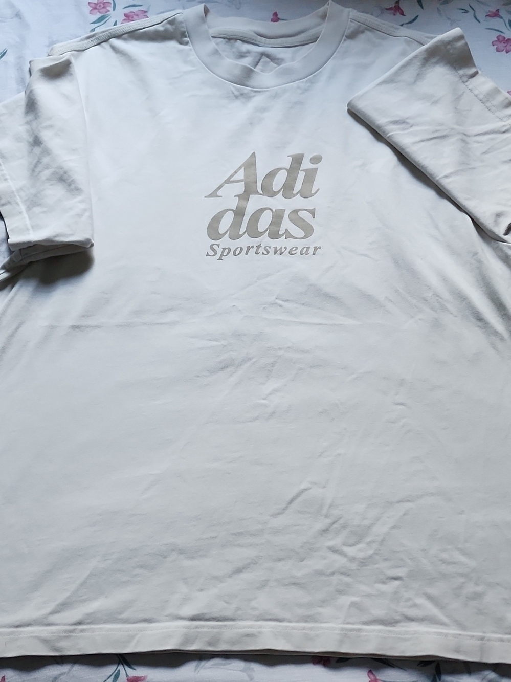 adidas Cream Short-Sleeve Sportswear Logo Tee